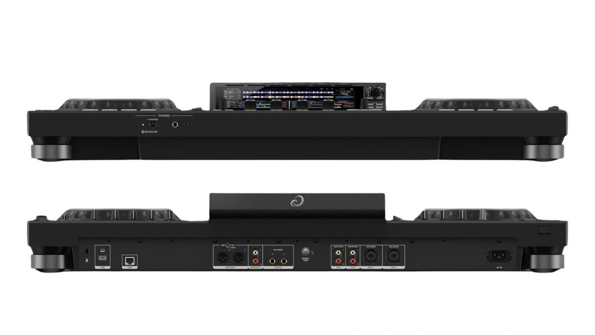 AlphaTheta XDJ-AZ Professional 4-Channel All-in-One DJ System
