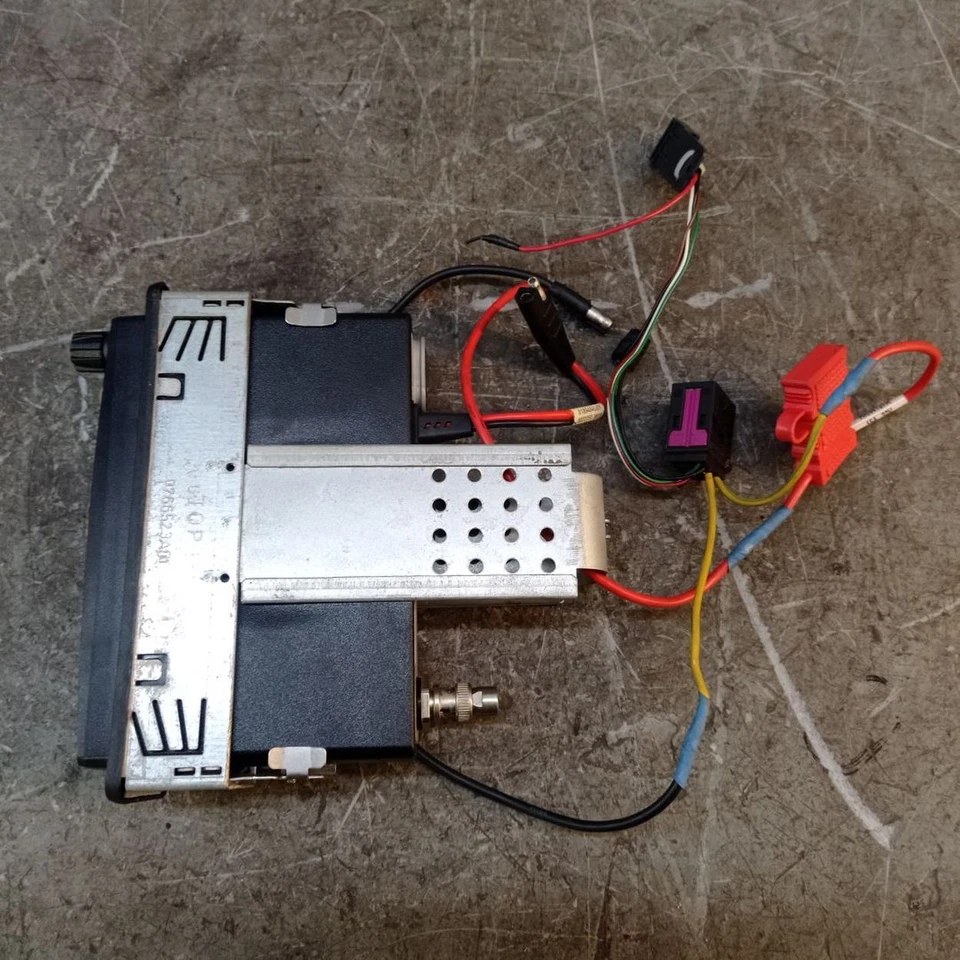 VW CADDY III 3 Centralina FLN3083C Radio - Immagine 4 di 4