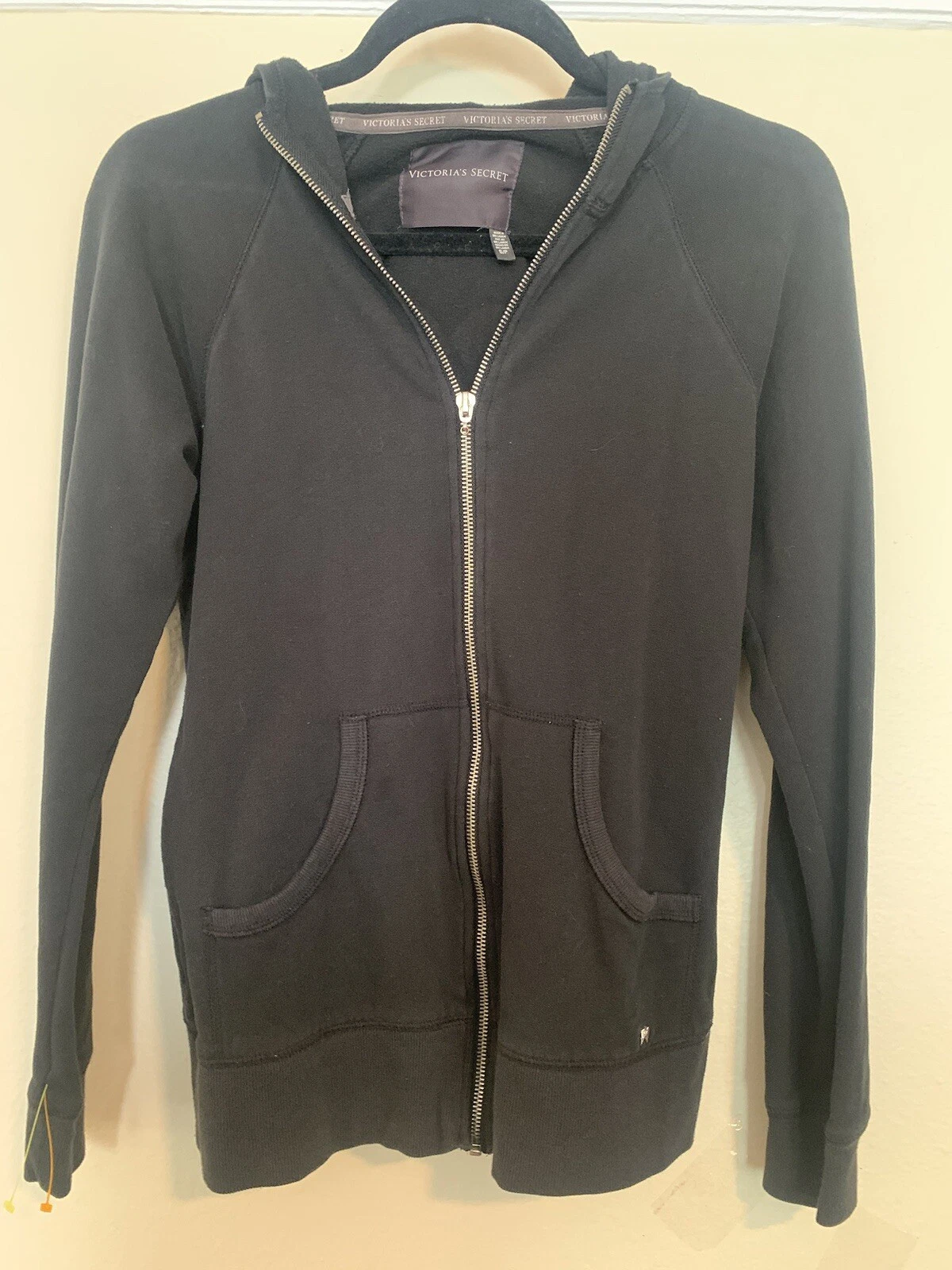 UNDERCOVER Victorias Secret giacca paillettes piccola full zip nera felpa con cappuccio VS Loves NEW YORK