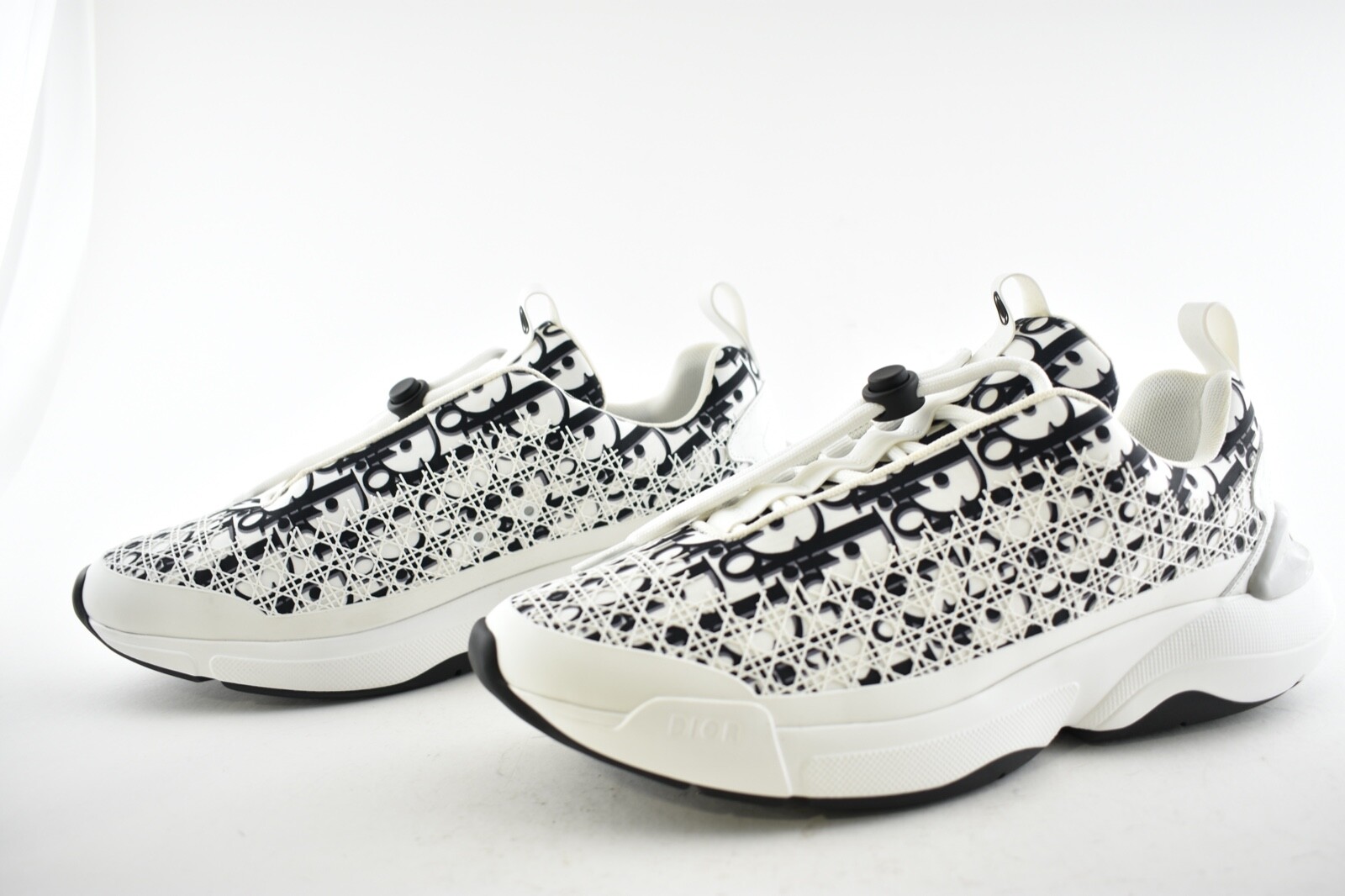 b24 sneaker white dior oblique canvas