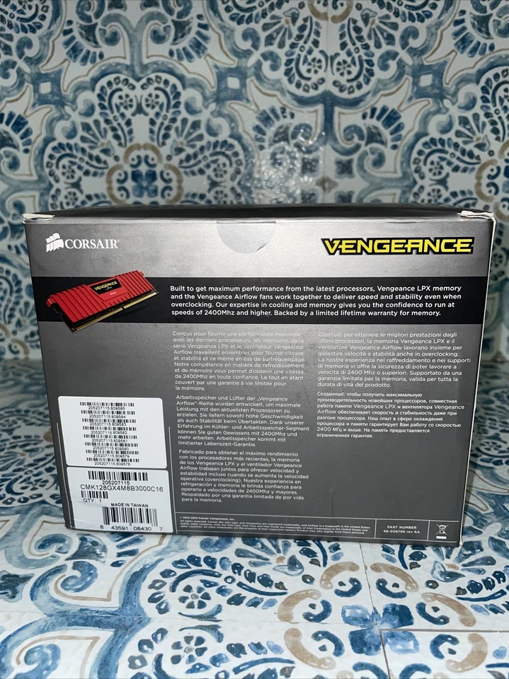Corsair Vengeance 16gb modules 3000Mhz DDR4 desktop 288 - Image 3 of 4