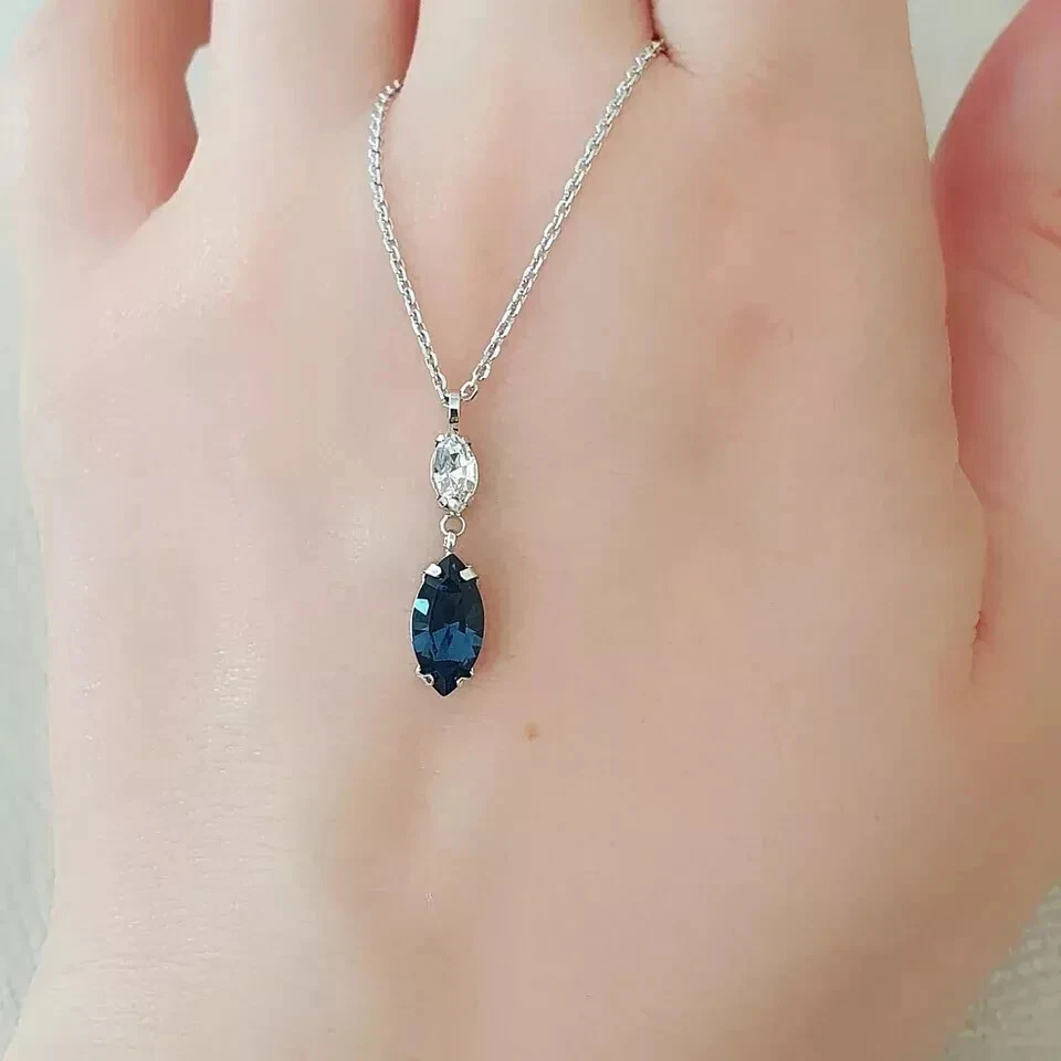 Juego de joyas para mujer de corte marquesa de 4 quilates de zafiro creado en laboratorio enchapado en oro blanco de 14 quilates Foto 3 de 3