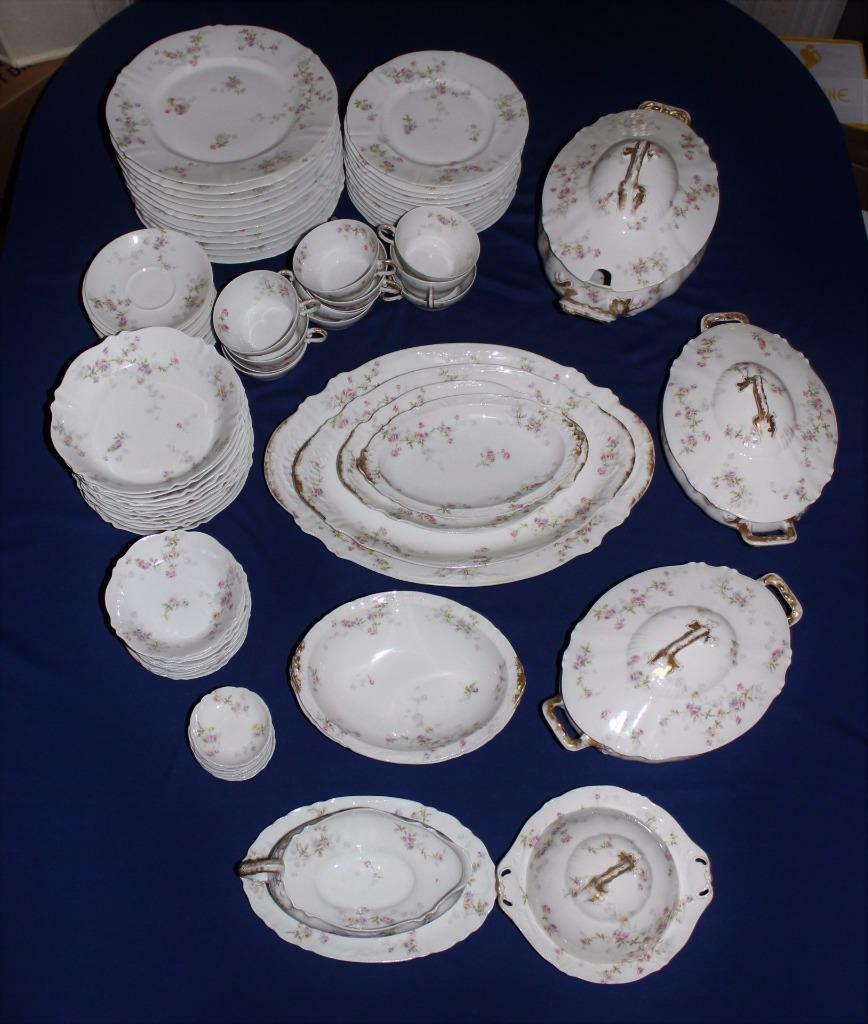 Theodore Haviland Limoges Schleiger 339 (7252), Serving of 12