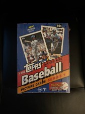 1993 Topps Baseball Series 1 Unopened WAX BOX 36 Packs Possible Jeter GOLD