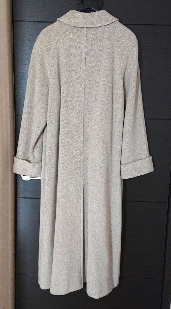 Burberry   Herringbone Long Coat Ivory Size 9 Wool Angora thumbnail 4