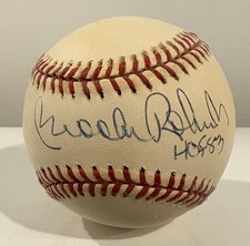 Brooks Robinson Baseball Cards: Rookie Cards Checklist and Autograph Buying Guide 26