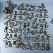 Vintage 1/32 Scale Green Soldier Lot Mix Army Military Mix  Hong Kong