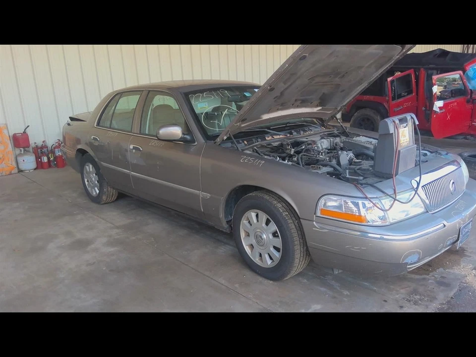 Fuse Box Engine VIN W 8th Digit Romeo Fits 03-05 CROWN VICTORIA 1290075 Foto 3 de 4