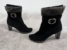 Stuart Weitzman Boots Womens Size 8.5 Black Suede Shearling Cuff Heeled BW34105