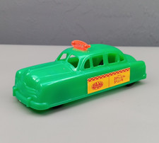 Vintage 1950s Thomas Toys Hard Plastic Taxi USA Made 4.5"