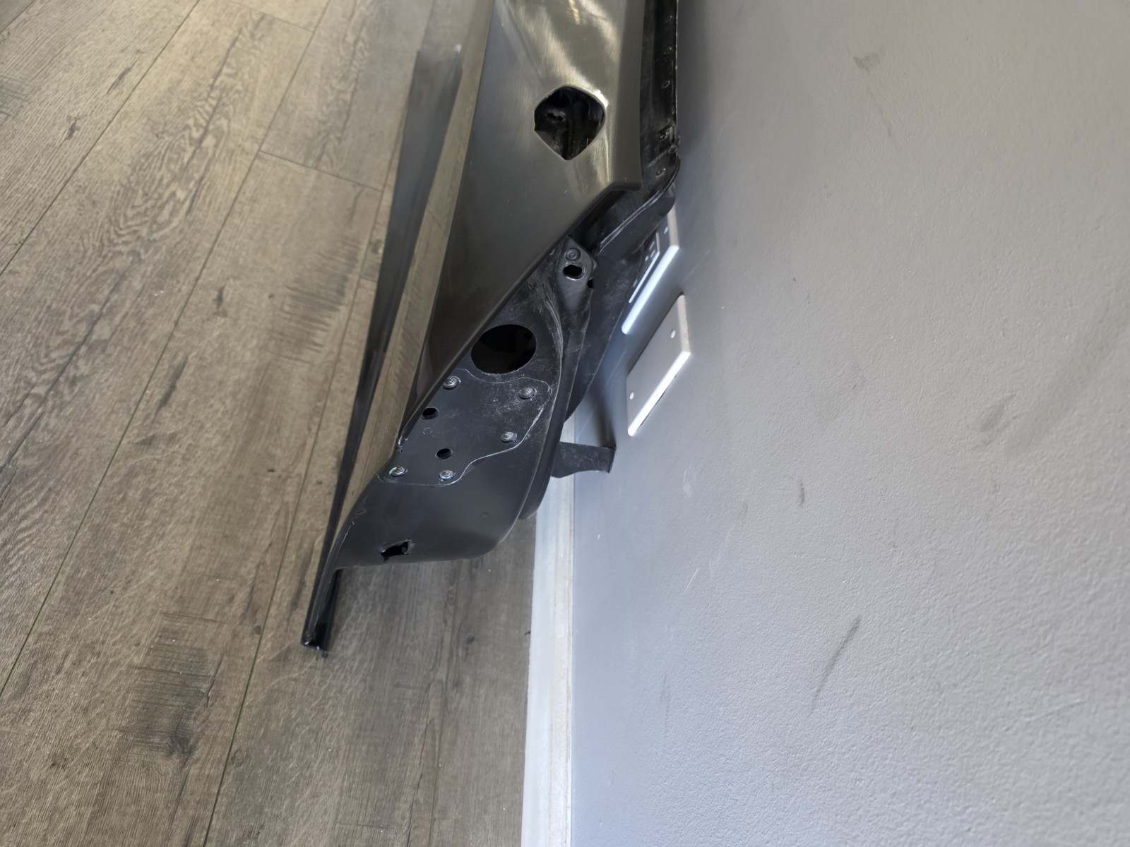 LAMBORGHINI AVENTADOR PASSENGER RIGHT SIDE DOOR OEM 470831052