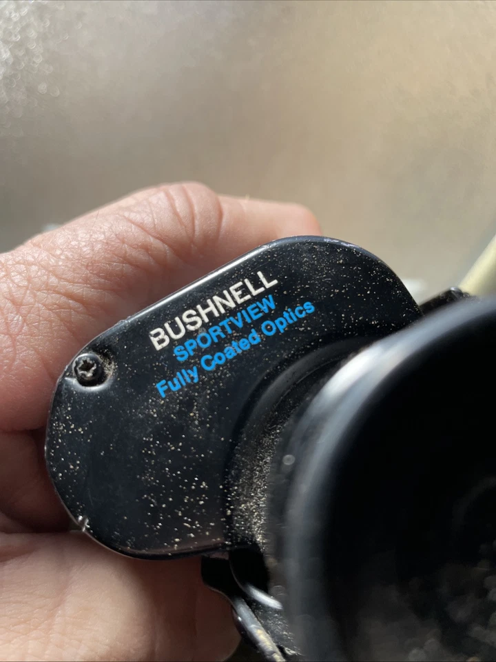 Bushnell Sports View Binoculars  - Image 4 of 4