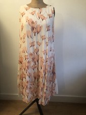 Italian Pleated Mini Unbranded Sleeveless Dress With A Flower Pattern - Size L