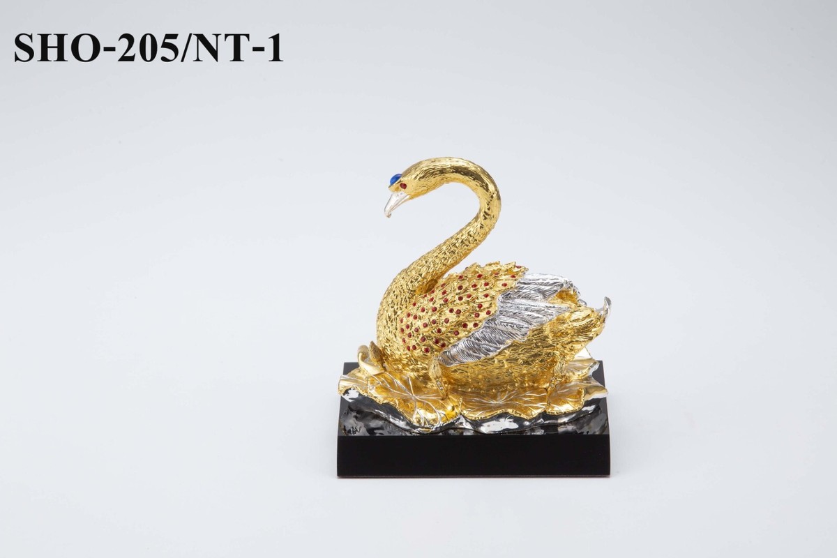 CUBIC GEMS Swan 24K Gold Plated with Crystal 10.5x13x14 cm. 1,100