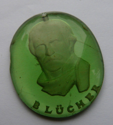 Deutsches WHW Winterhilfswerk Abzeichen. Glas. Berühmte Deutsche. Blucher (40)