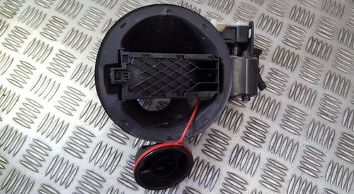 Opel Insignia 2011 Fuel door Gas cover Tank cap (FUEL FILLER FLAP) #447016-37