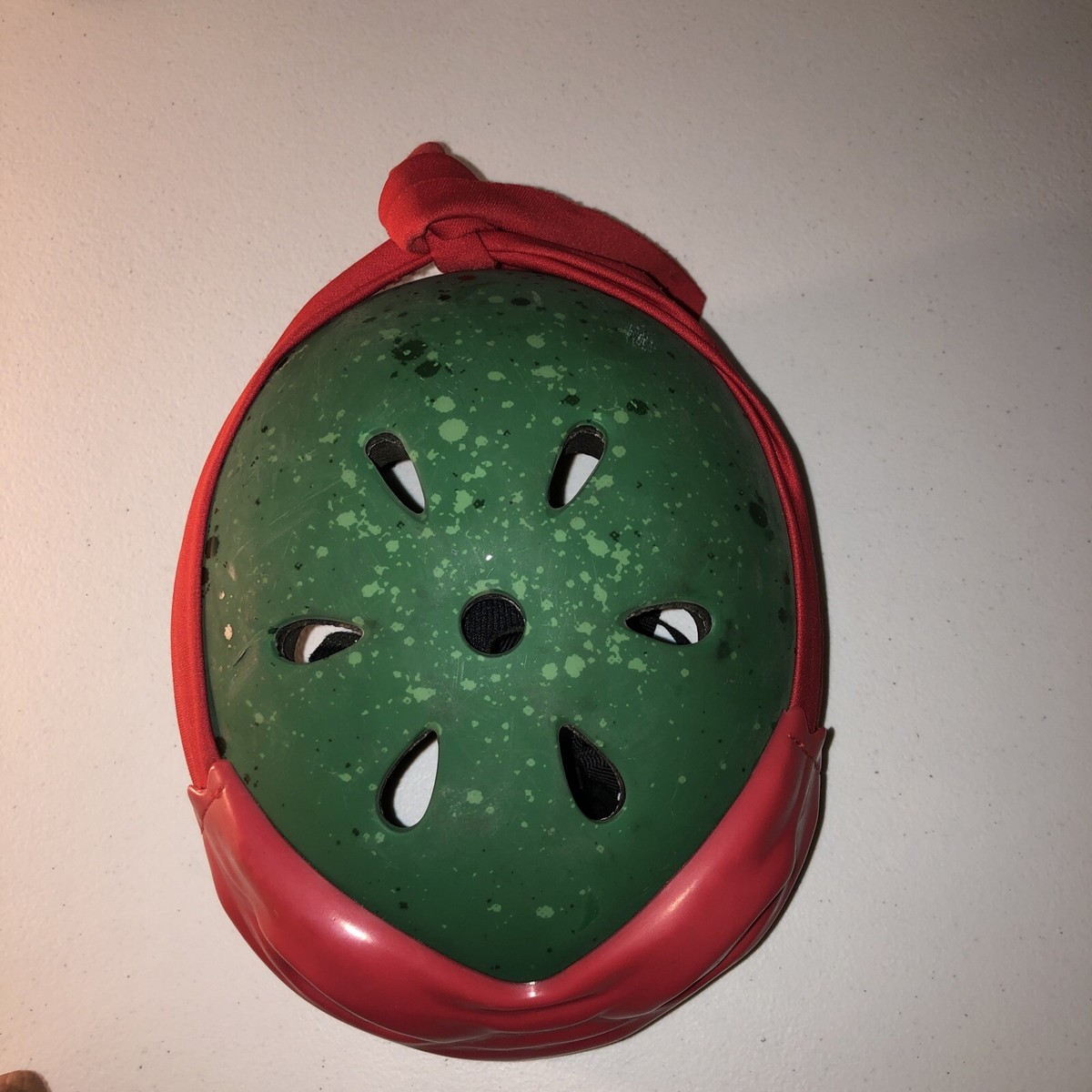 Teenage Mutant Ninja Turtles Raphael Kids Helmet Small Has Small Crack On Top | eBay Teenage Mutant Ninja Turtles Raphael Kids Helmet Small Has Small Crack On Top | eBay