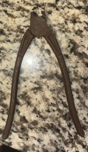 Antique Specialty Pliers 