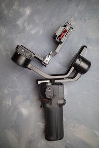 DJI RS3 Mini (original box + accessories, excellent condition)