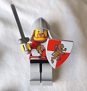 Lego Kingdoms Red White Lion Knight Soldier Minifigure 