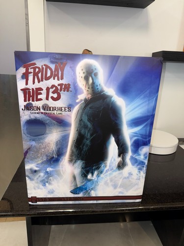Sideshow Premium Format Jason Legend Of Crystal Lake Limited Edition