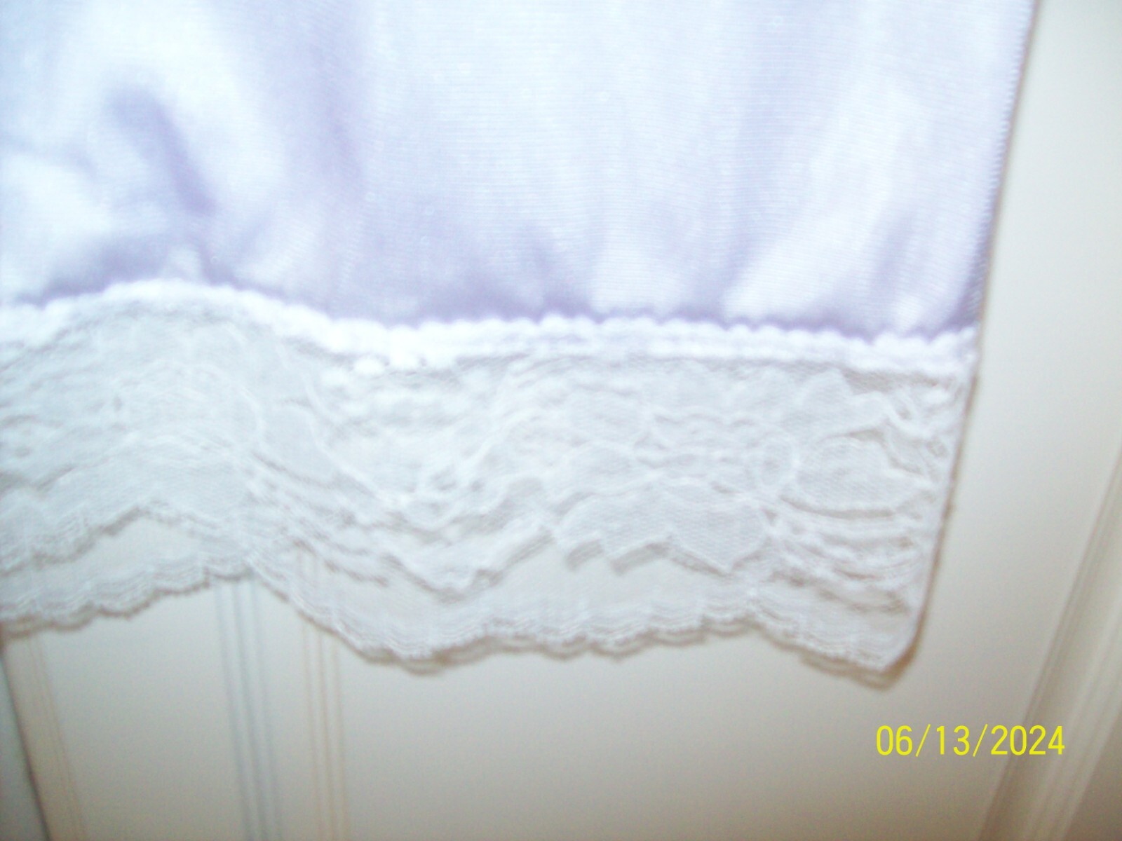 Picture 2 of 3
