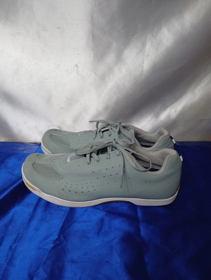 MTB cycling Shoe Louis Garneau Women's Size 9 With Clips  - Image 3 of 4