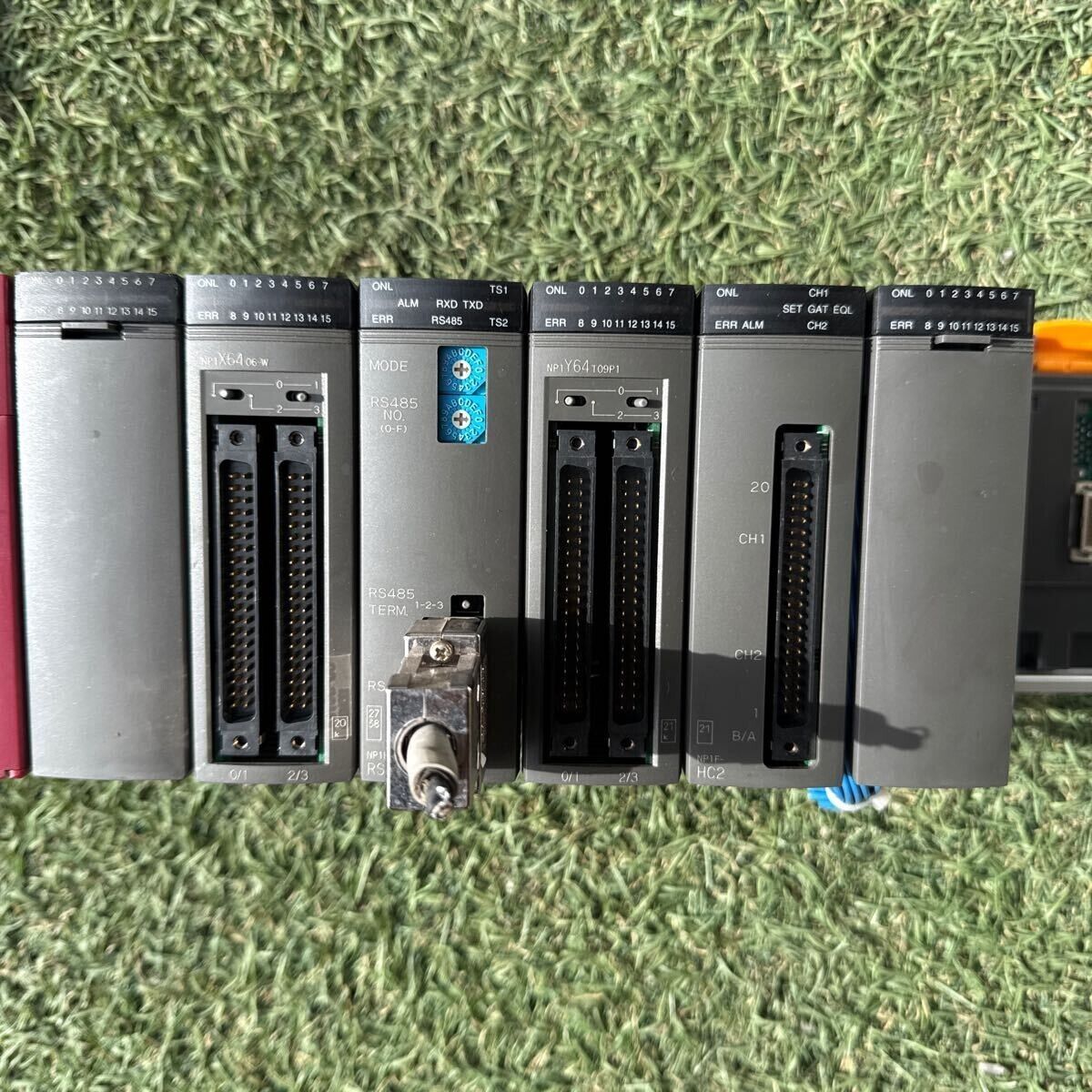 FUJI NP1S-22 NP1X6406-W NP1L-RS4 NP1F-HC2 PLC Module Set FUJI NP1S-22 NP1X6406-W NP1L-RS4 NP1F-HC2 PLC Module Set