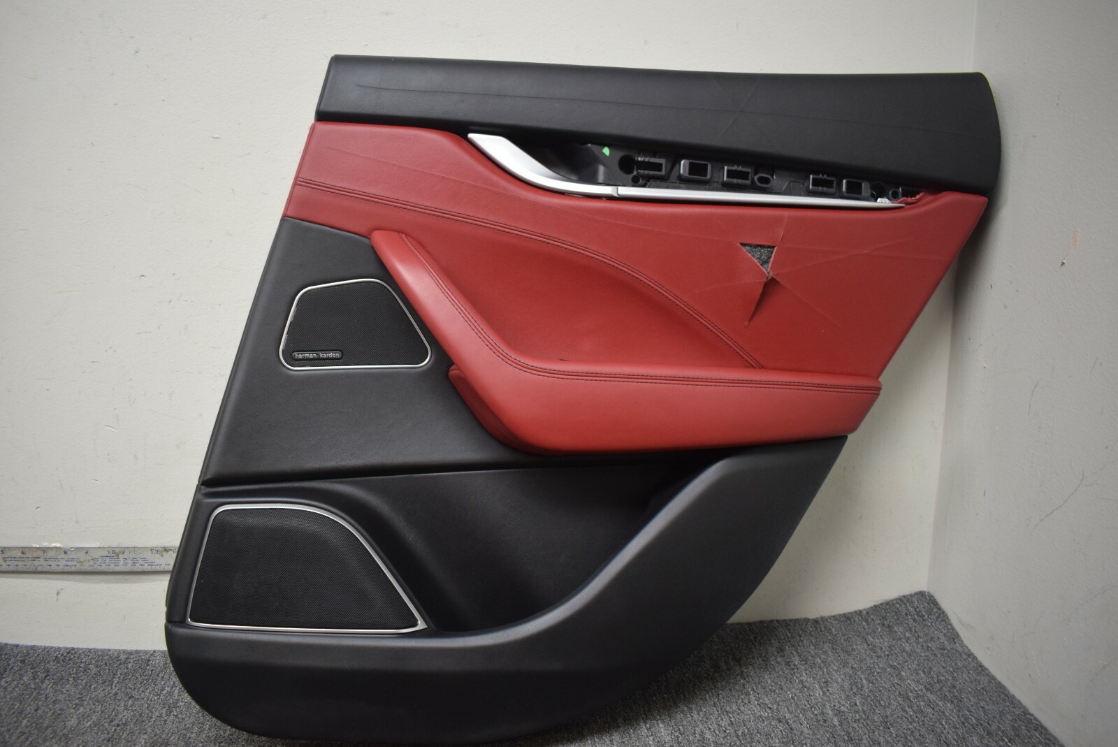MASERATI LEVANTE INTERIOR DOOR FACTORY OEM