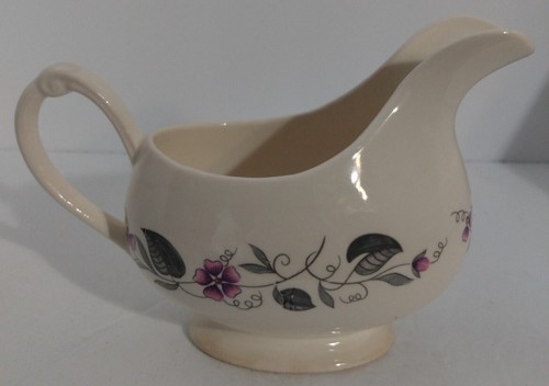 Crown Potteries Made in USA! 1252 Pink & Gray Floral Vintage Ceramic Gravy Boat! - Photo 1/12
