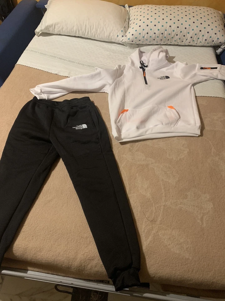 Tuta completa The North Face Nuova - Immagine 2 di 3
