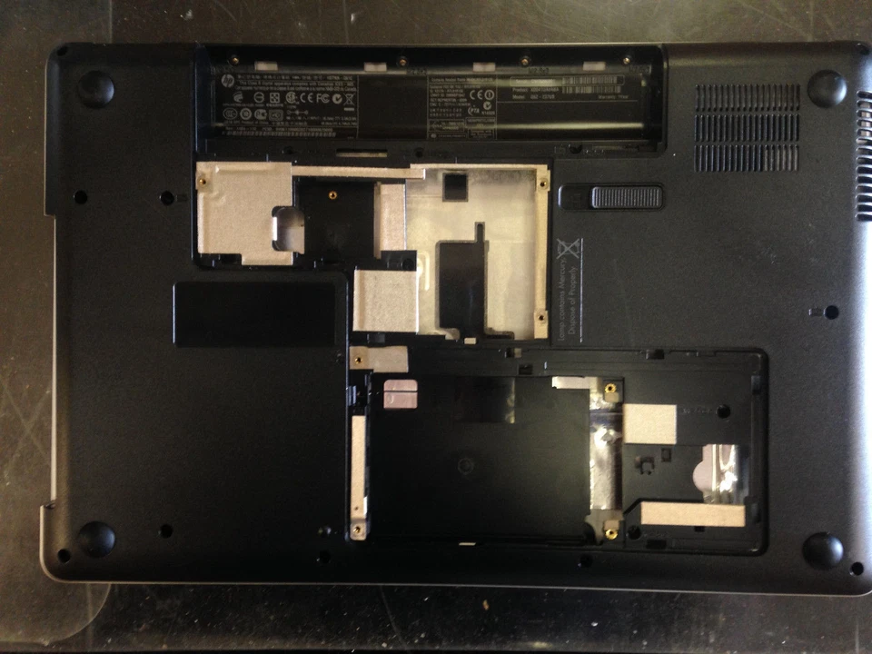 HP G62-273US Laptop Housing w/ Trackpad - Image 2 of 3