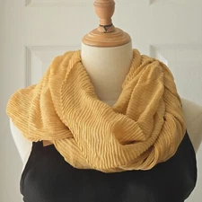 Palacio Bella Moda Neck Sparkle Yellow Ring Infinity Scarf