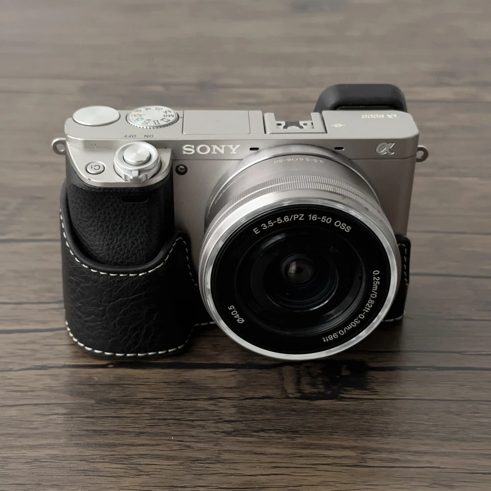 Funda para cámara Sony A6400 A6300 A6000 con botón magnético trípode tornillo (negro) Foto 2 de 4