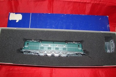 ROCO HO 2D2 Electric Locomotive 9107 SNCF 62477 Train with Digital Box