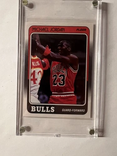 1988-89 Fleer - Michael Jordan #17