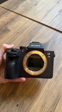 Sony Alpha A7 III Compact System Camera with 28-70mm Zoom Lens 4K Ultra HD