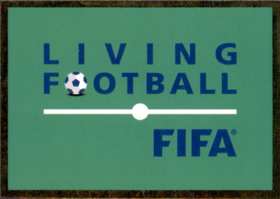 Panini FIFA365 2019 - Sticker 2 - Intro - Living Football