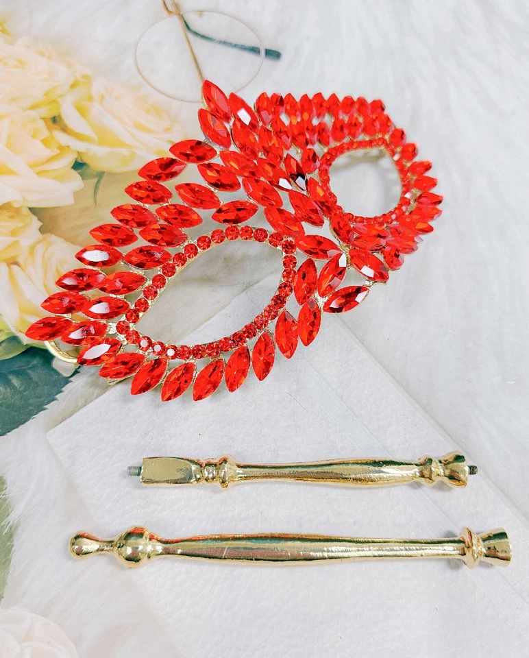 Máscara de mascarada dorada, máscara de cristal rojo rubí, máscara de boda de mascarada, máscara de palo Foto 3 de 4