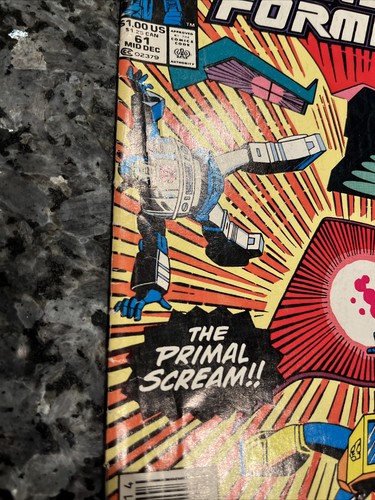 TRANSFORMERS #61 Newsstand -1st Unicron KEY ISSUE CREASES AND WRINKLES NEWSSTAND - Picture 5 of 18