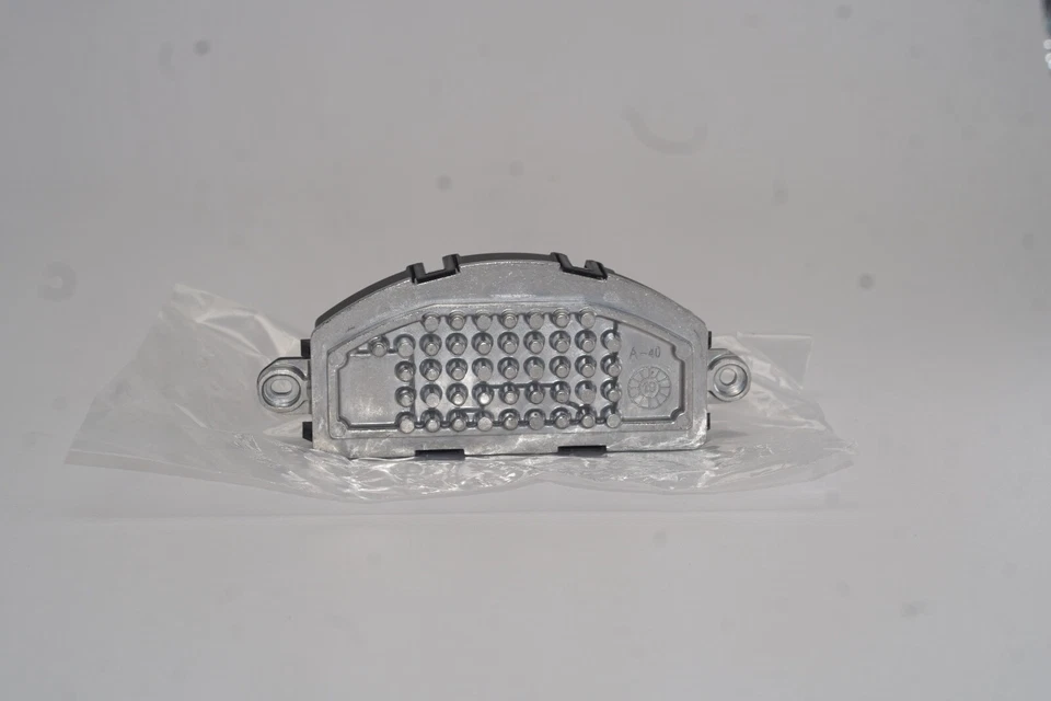 4M0820521  Original Regler Gebläse passt für Audi VW Bentley Porsche 4M0820521 - Image 4 of 4