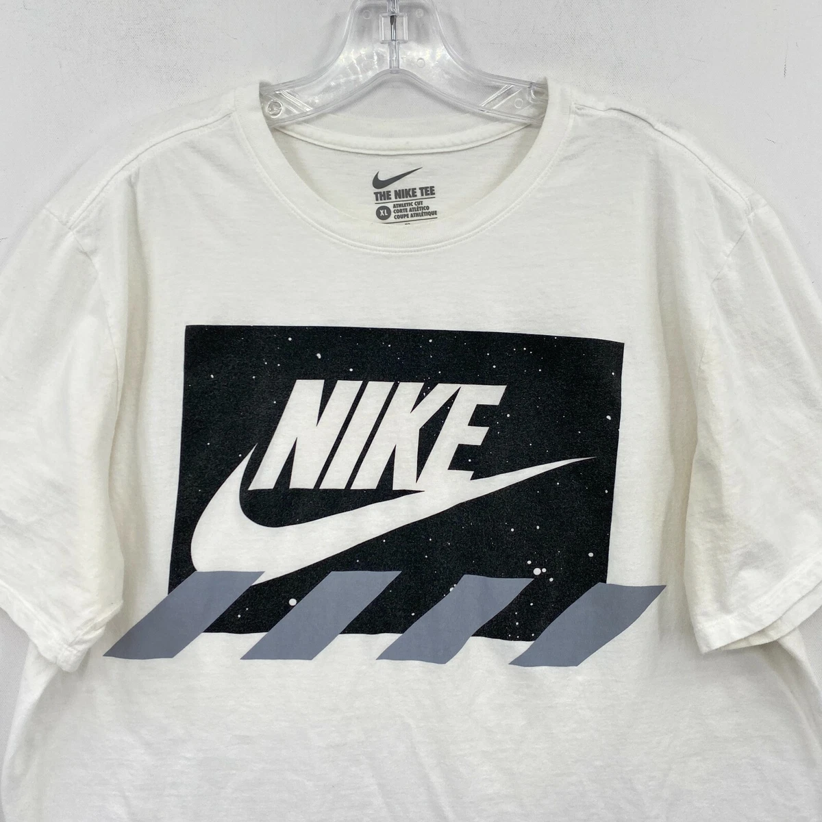 Nike t shirt athletic cut sale