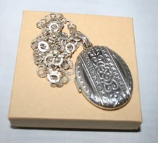 Silpada HTF Sterling Silver Scrolled Ornate Laurel Locket Pendant Necklace N2742