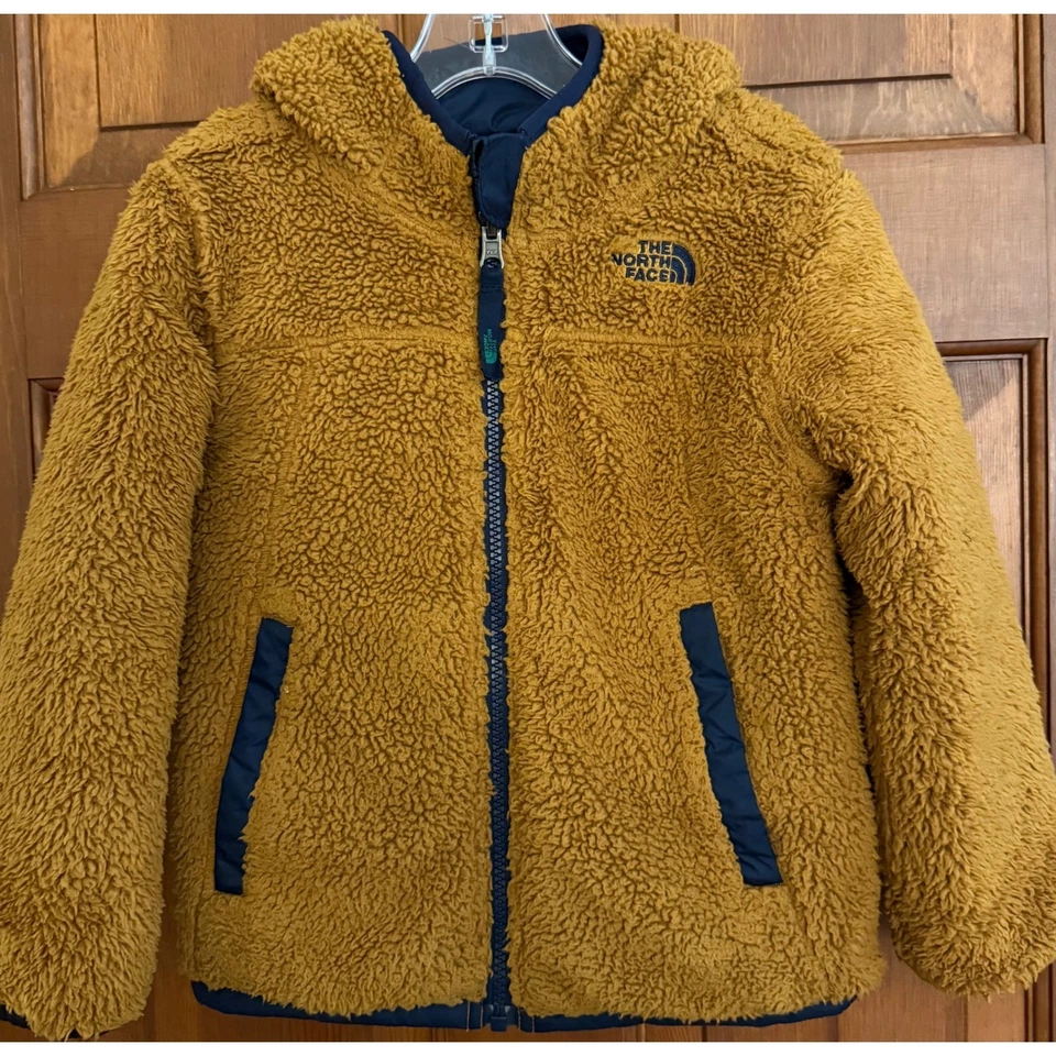 The North Face Reversible Insulated Jacket Boys 5 Navy Sherpa Hooded Winter Coat - Image 2 of 4