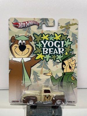 HOT WHEELS X8310 FORD F1 1949 YOGI BEAR -3inch- GOOD IN BLISTER - A010