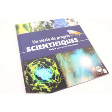 FRANCE, LE LIVRE DES TIMBRES " UN SIÈCLE DE PROGRÈS SCIENTIFIQUES " ANNÉE 2001