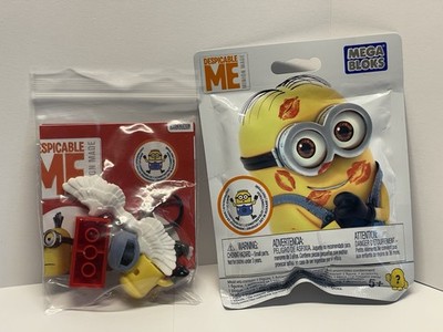 Despicable Me MEGA BLOKS Lot of 2 Valentines rare Minions Kiss Face Pair Of Both