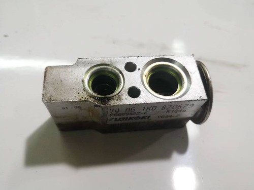 1k0820679 Expansionsventil, Klimaanlage f666902z-e Volkswagen Gol DE2738403-50