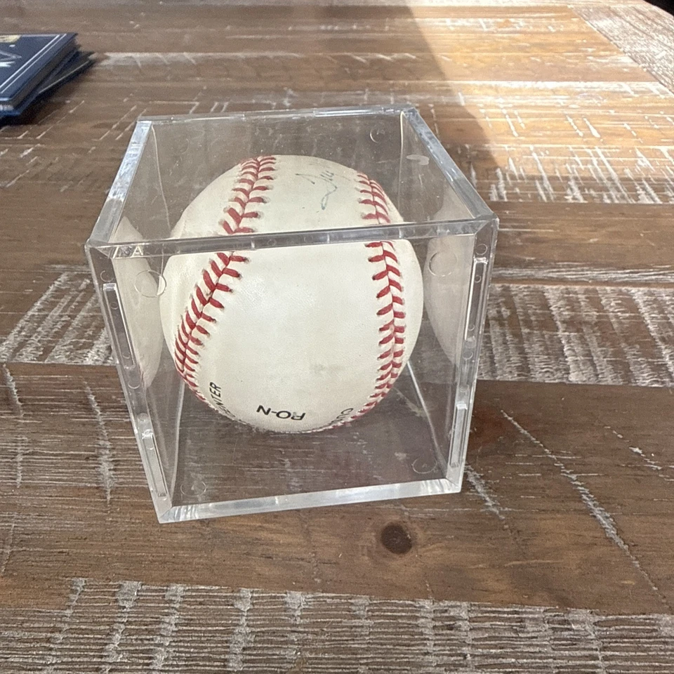 Autógrafo de béisbol firmado por Tug McGraw Foto 3 de 4