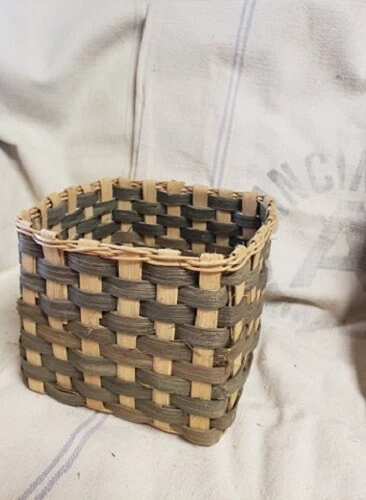 Primitive Vintage Handmade Weaved Basket Faded Greens For A Great Antique Look - Image 3 of 4